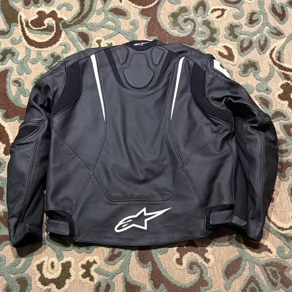 Alpinestars Black and White Jaws Airflow Leather Jacket - Picture 4 of 5
